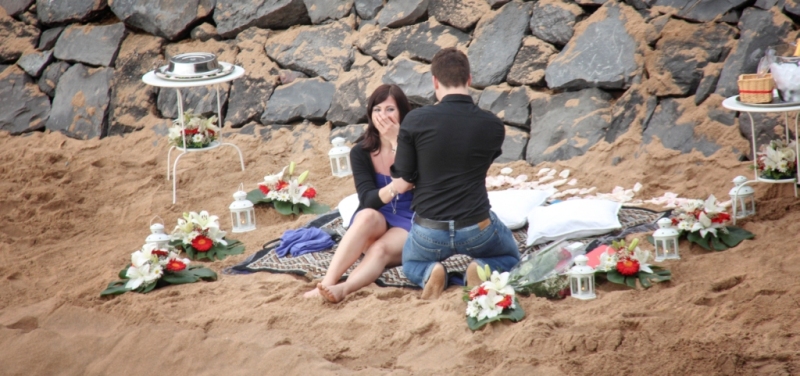 Heiratsantrag Am Strand Auf Der Paradiesischen Insel Teneriffa